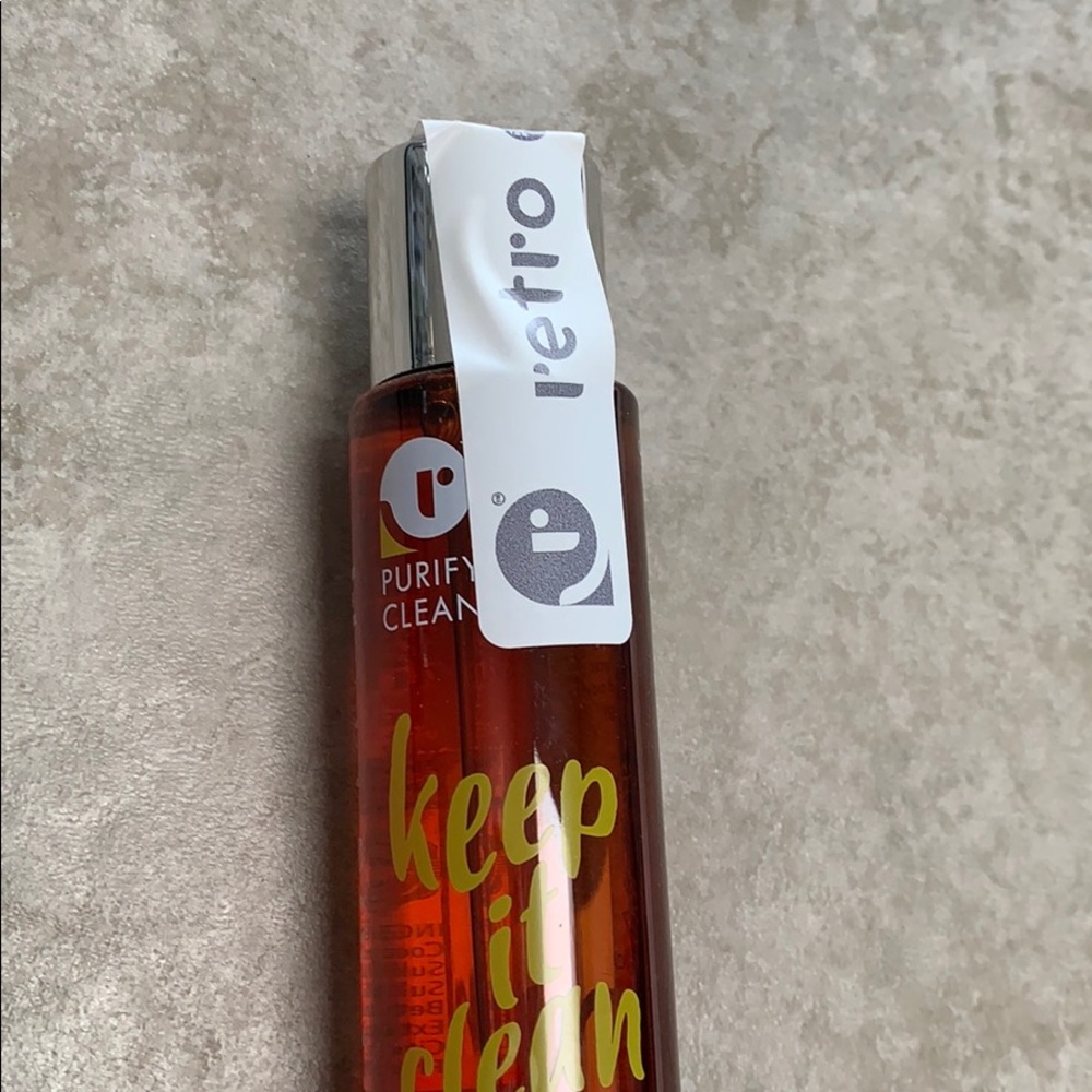 Retro co Keep it Clean cleanser